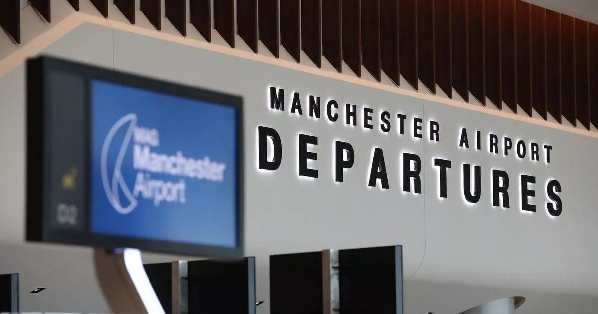 Manchester Airport runways reopen, but passengers warned of